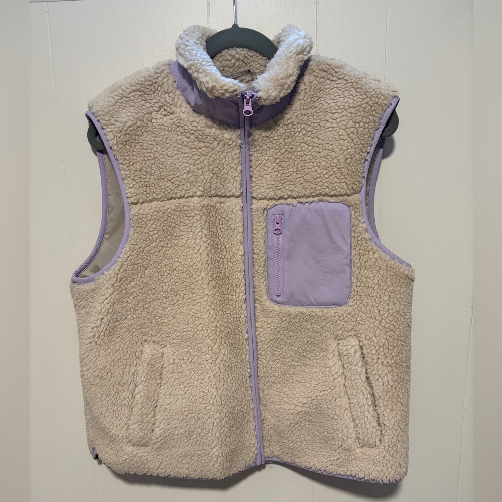 Vero Moda Cream and Lavender Vest NWOT